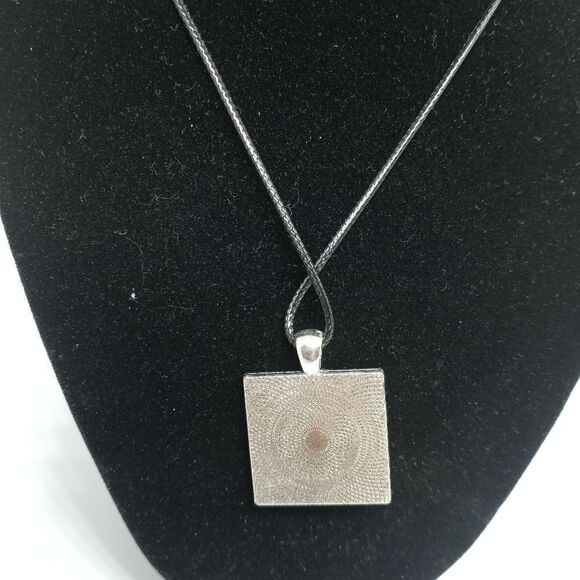 Yellow Butterfly Silver Square glass pendant chain - Picture 4 of 8